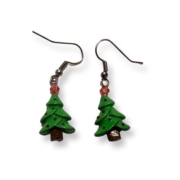 🤯5/$20🤯 Small Christmas Tree Earrings NWOT - Picture 1 of 1